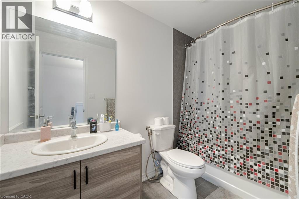 461 Blackburn Drive Unit# 80, Brantford, Ontario  N3T 0W9 - Photo 33 - 40774355