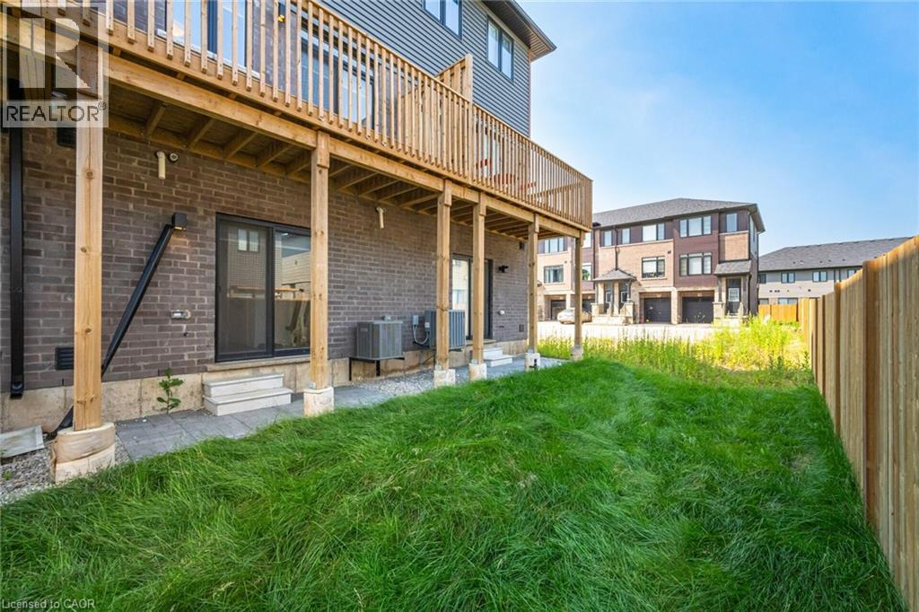 461 Blackburn Drive Unit# 80, Brantford, Ontario  N3T 0W9 - Photo 40 - 40774355
