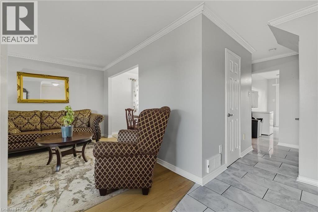 2 Blackburn Crescent, Ajax, Ontario  L1S 5Z2 - Photo 7 - 40774188