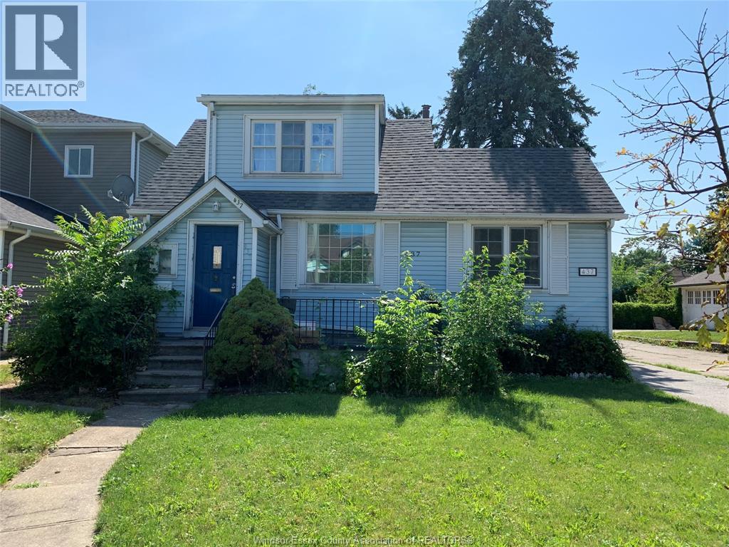 437 Campbell Avenue, Windsor, Ontario  N9B 2H5 - Photo 1 - 25024705