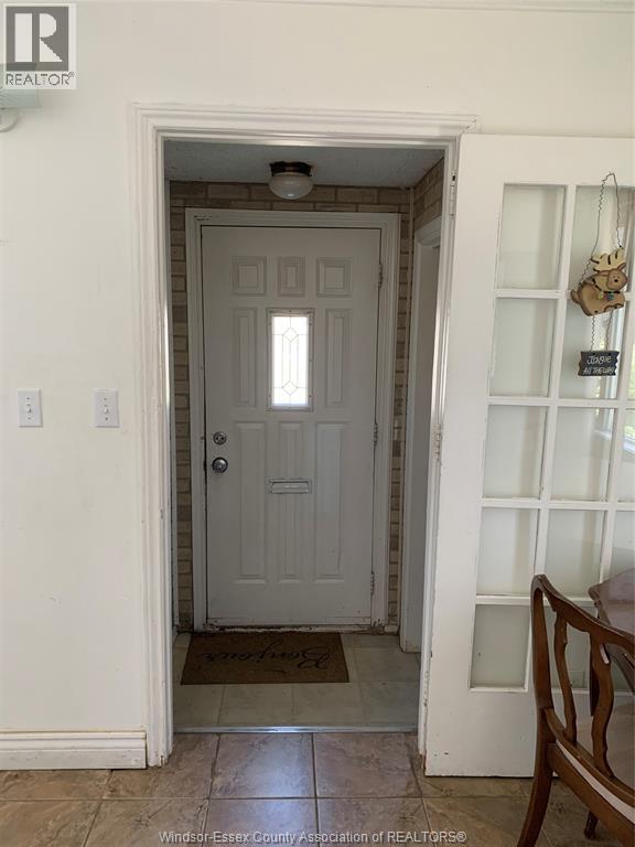 437 Campbell Avenue, Windsor, Ontario  N9B 2H5 - Photo 2 - 25024705