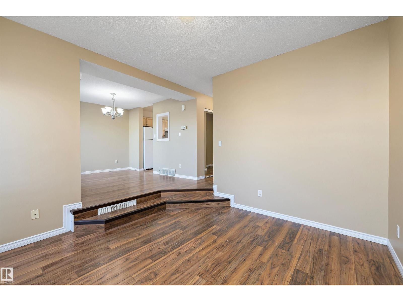 #54 3812 20 Av Nw, Edmonton, Alberta  T6L 4B2 - Photo 8 - E4454681