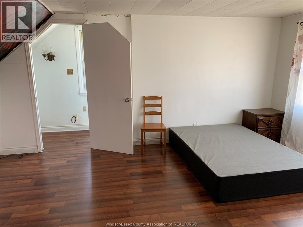 437 Campbell Avenue, Windsor, Ontario  N9B 2H5 - Photo 10 - 25024705