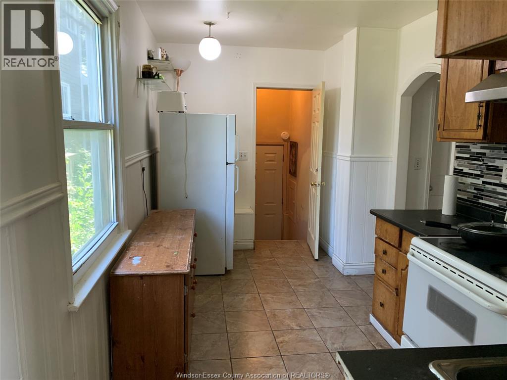 437 Campbell Avenue, Windsor, Ontario  N9B 2H5 - Photo 15 - 25024705