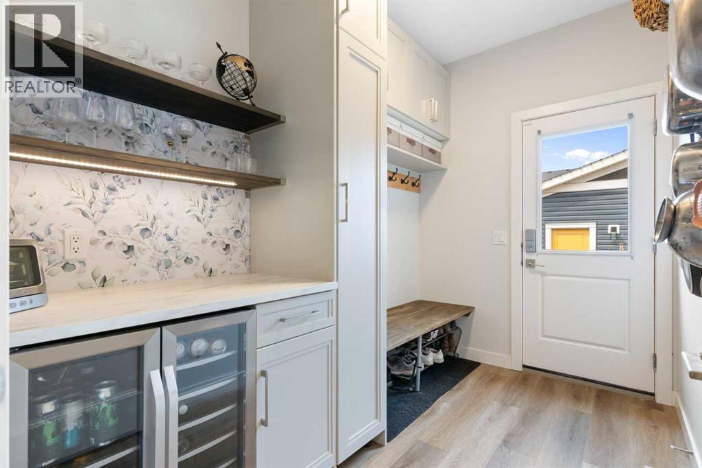 6 Emberside Hollow, Cochrane, Alberta  T4C 2L7 - Photo 24 - A2242265