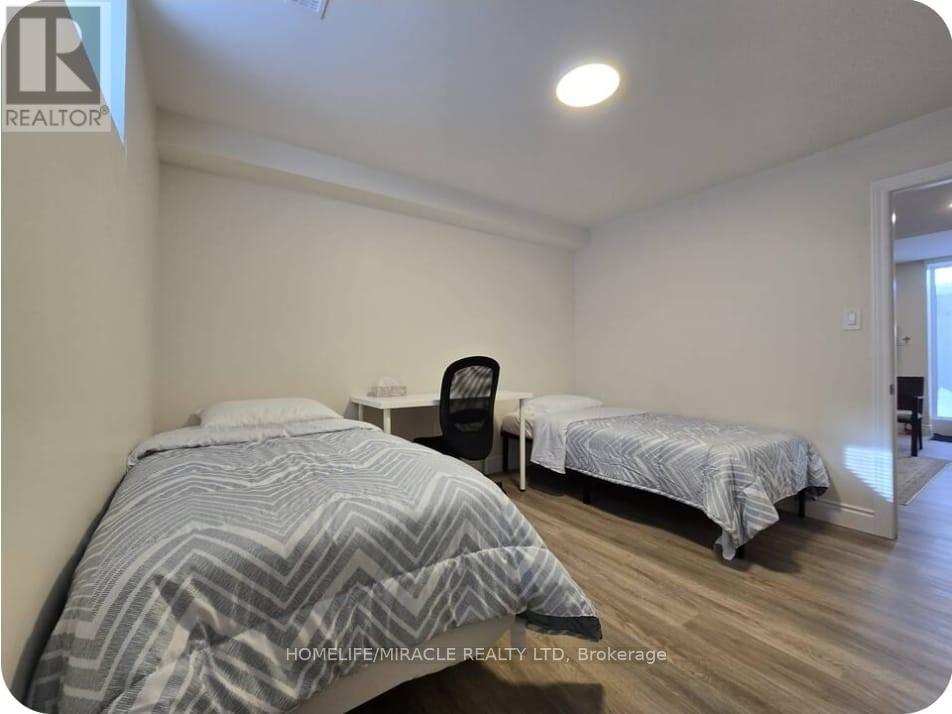 Bsmnt - 454 Westhaven Street, Waterloo, Ontario  N2T 0A4 - Photo 14 - X12430023