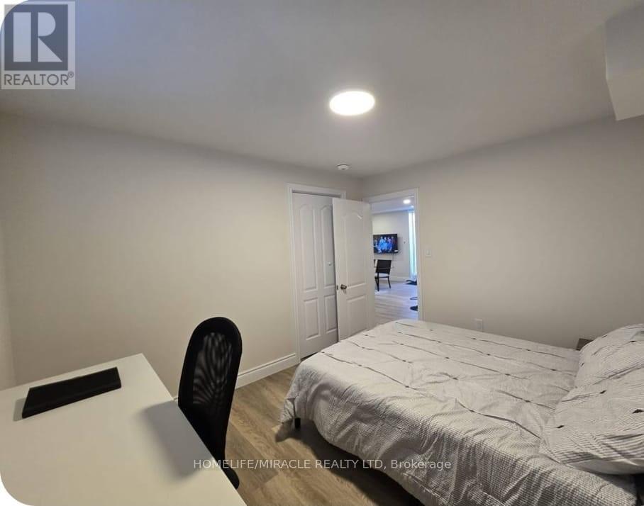 Bsmnt - 454 Westhaven Street, Waterloo, Ontario  N2T 0A4 - Photo 16 - X12430023