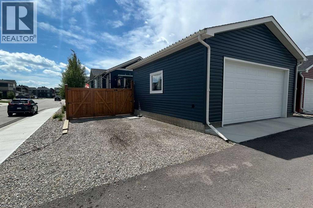 6 Emberside Hollow, Cochrane, Alberta  T4C 2L7 - Photo 48 - A2242265