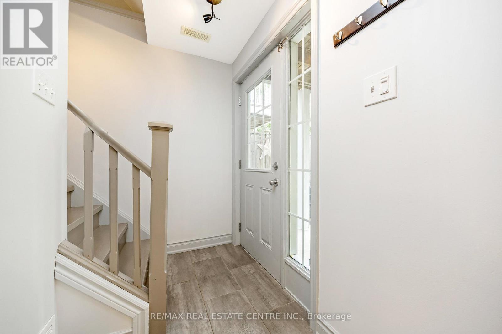 153 Carters Lane, Guelph/eramosa, Ontario  N0B 2K0 - Photo 26 - X12431764