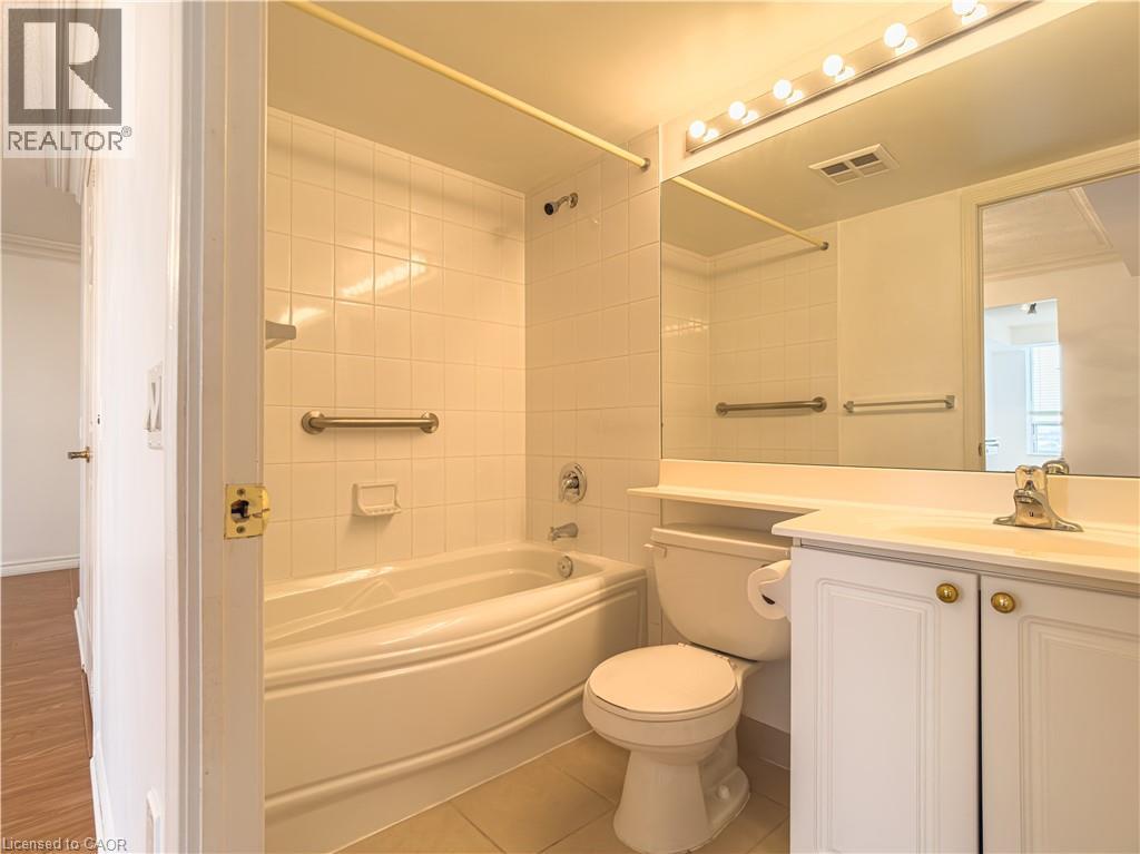 55 Strathaven Road Unit# 1413, Mississauga, Ontario  L5R 4G9 - Photo 11 - 40774288