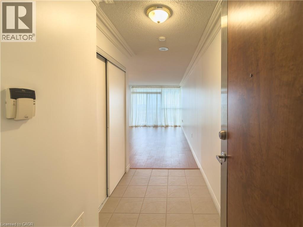 55 Strathaven Road Unit# 1413, Mississauga, Ontario  L5R 4G9 - Photo 3 - 40774288