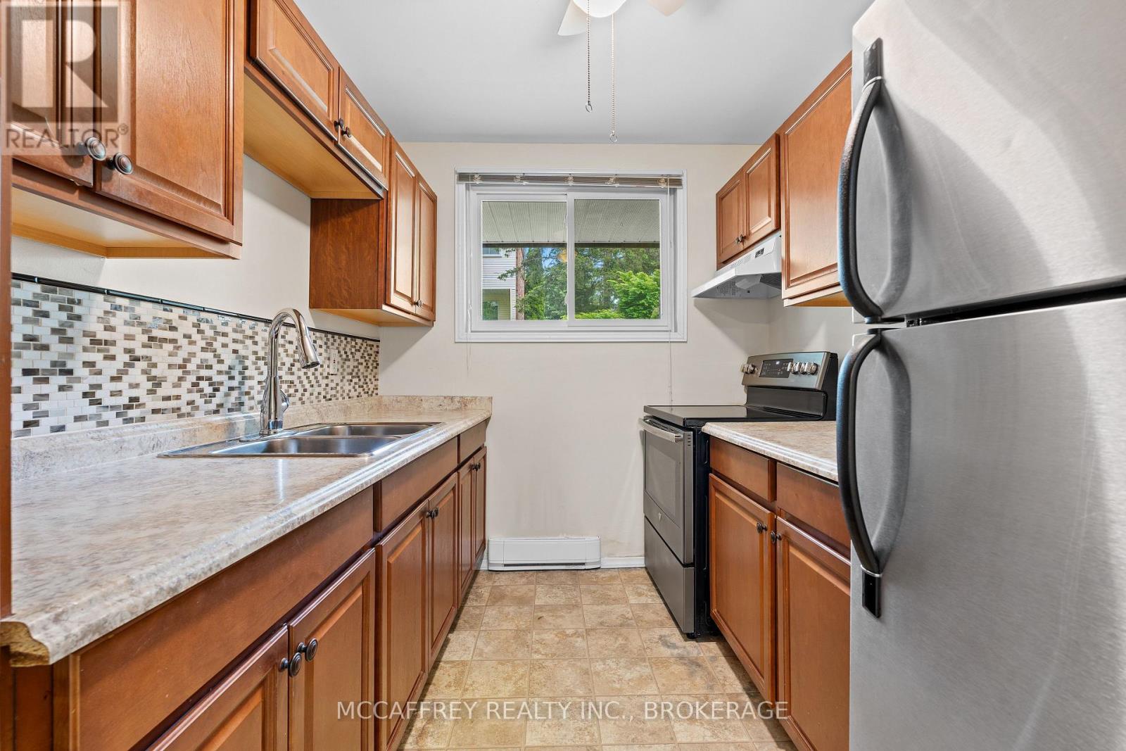 102 - 1010 Pembridge Crescent, Kingston, Ontario  K7P 1A3 - Photo 13 - X12432072