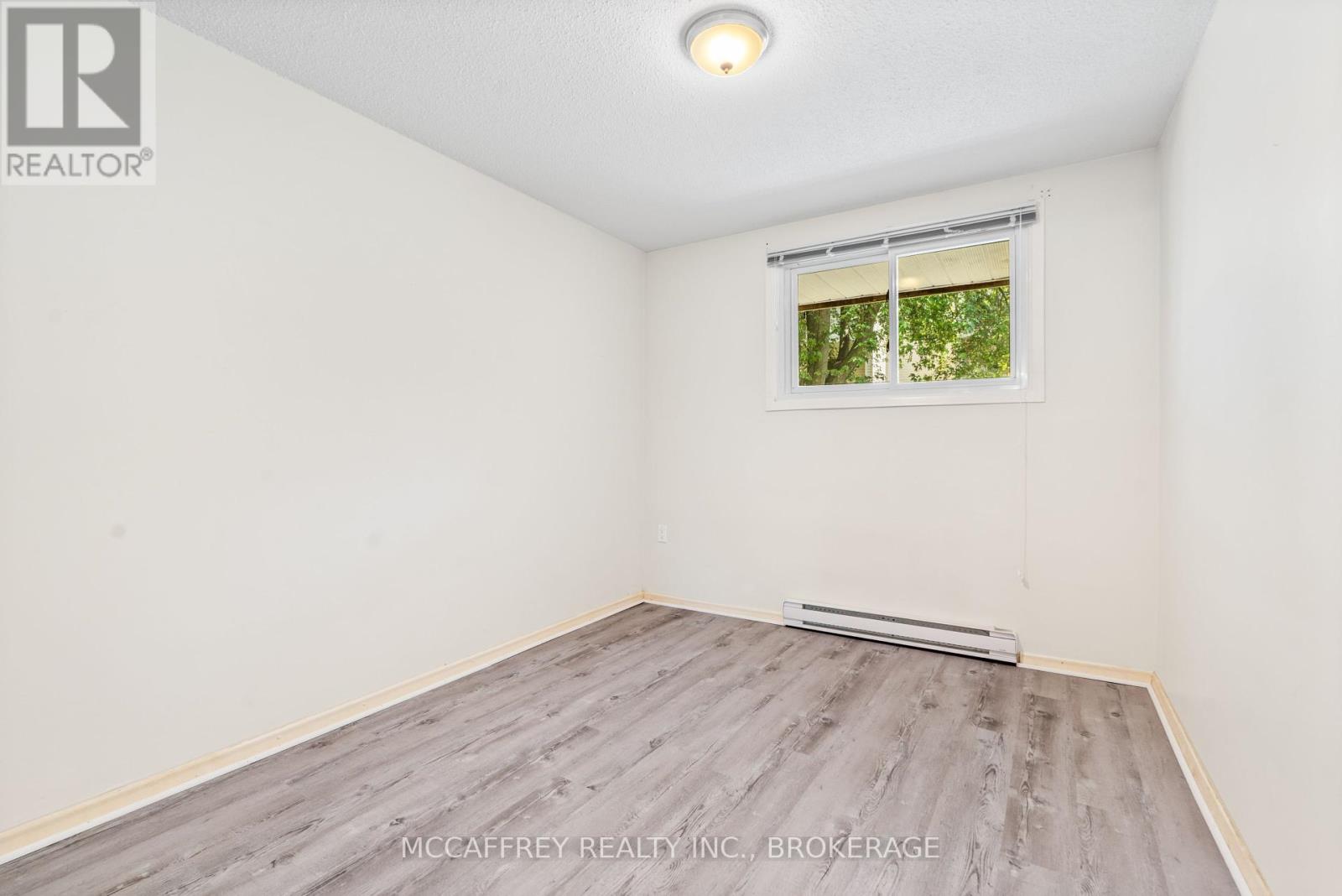 102 - 1010 Pembridge Crescent, Kingston, Ontario  K7P 1A3 - Photo 17 - X12432072