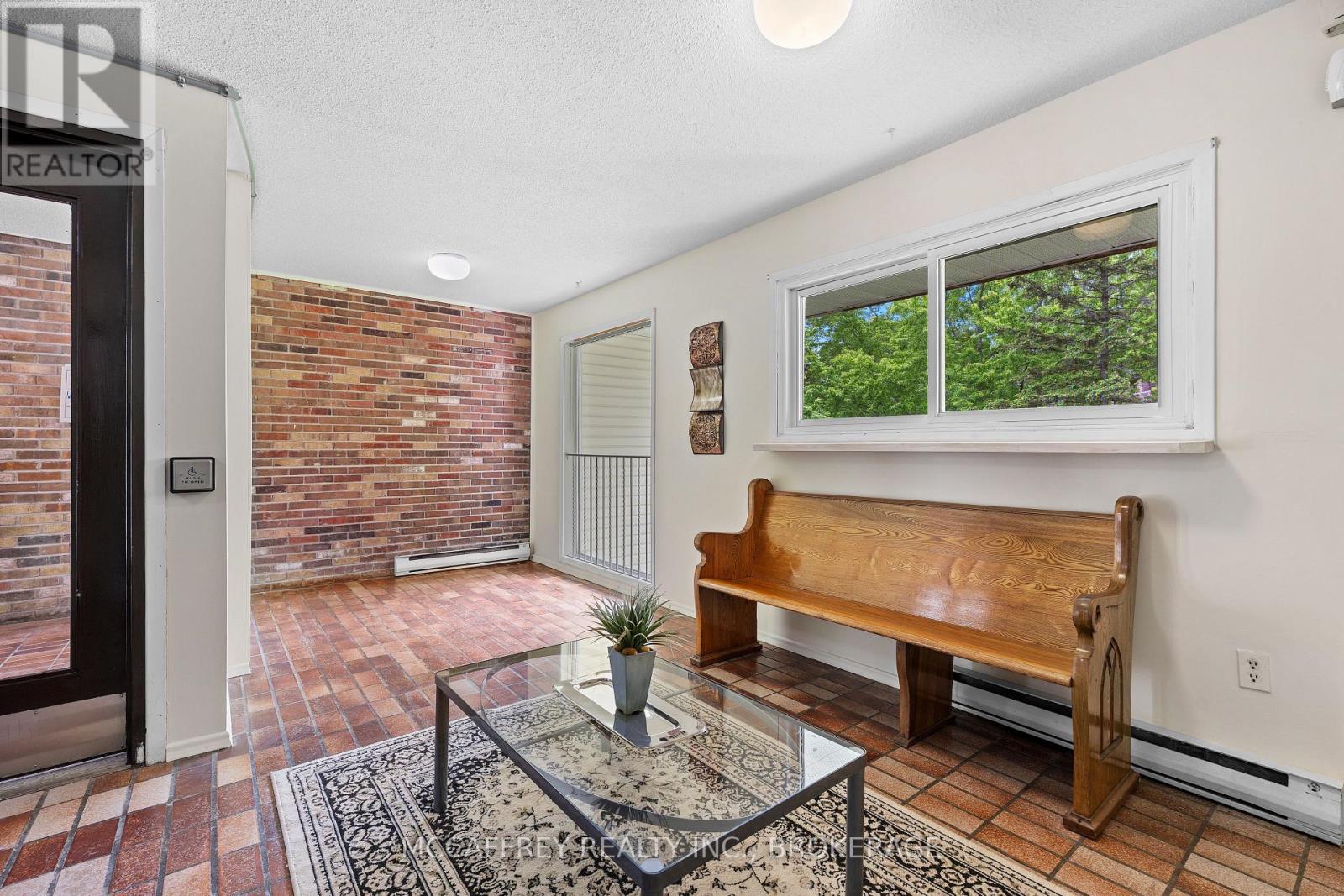 102 - 1010 Pembridge Crescent, Kingston, Ontario  K7P 1A3 - Photo 24 - X12432072