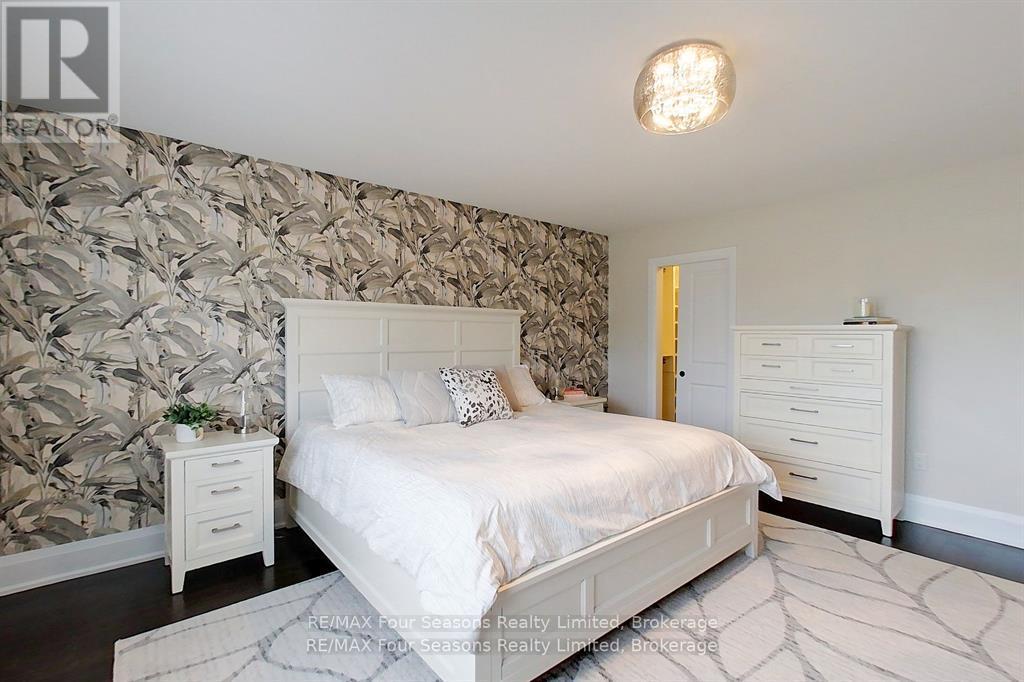 111 Crestview Court, Blue Mountains, Ontario  L9Y 0Z4 - Photo 35 - X12432051