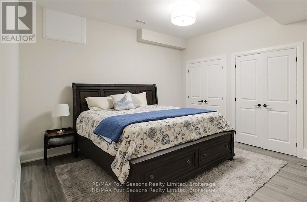 111 Crestview Court, Blue Mountains, Ontario  L9Y 0Z4 - Photo 48 - X12432051