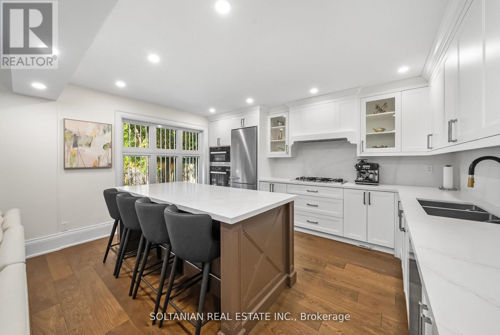 32 Beechwood Avenue, Toronto, Ontario  M2L 1J1 - Photo 19 - C12430621