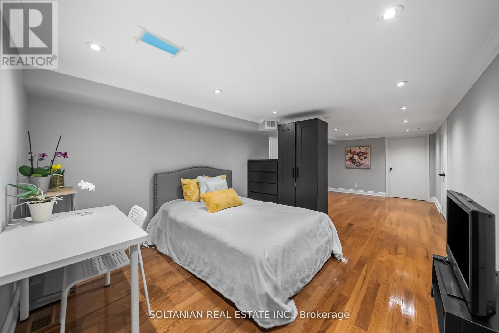 32 Beechwood Avenue, Toronto, Ontario  M2L 1J1 - Photo 36 - C12430621