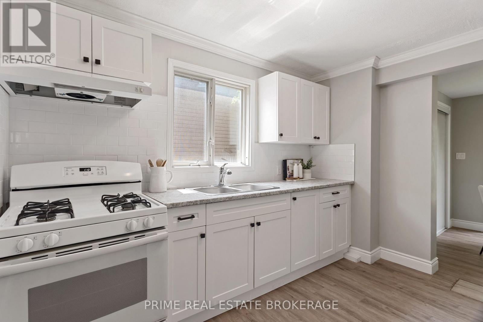 117 Stuart Street, London East, Ontario  N5Y 1S5 - Photo 17 - X12432076