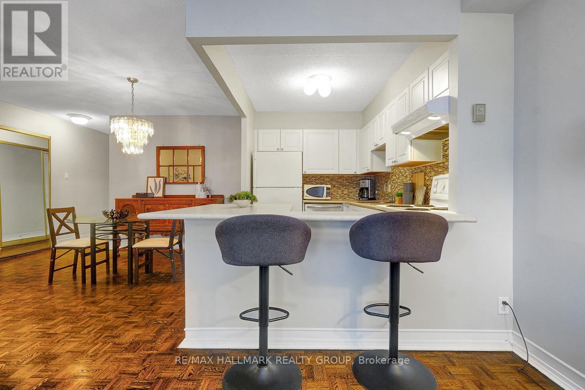 1005 - 158a Mcarthur Avenue, Ottawa, Ontario  K1L 7E7 - Photo 12 - X12432001