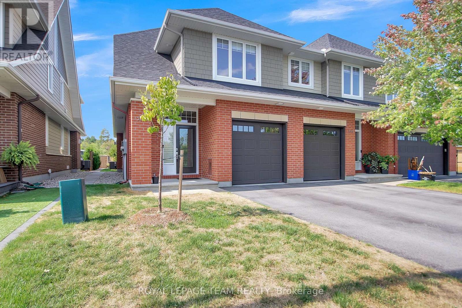 307 Kilspindie Ridge, Ottawa, Ontario  K2J 5M8 - Photo 2 - X12432012
