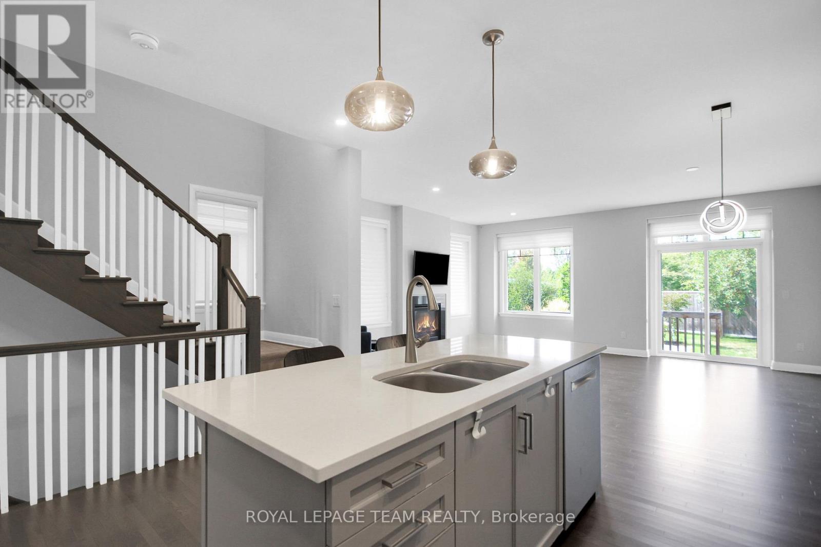 307 Kilspindie Ridge, Ottawa, Ontario  K2J 5M8 - Photo 8 - X12432012
