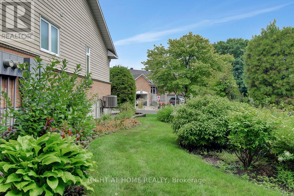 36 Sable Run Drive, Ottawa, Ontario  K2S 1W8 - Photo 37 - X12432014