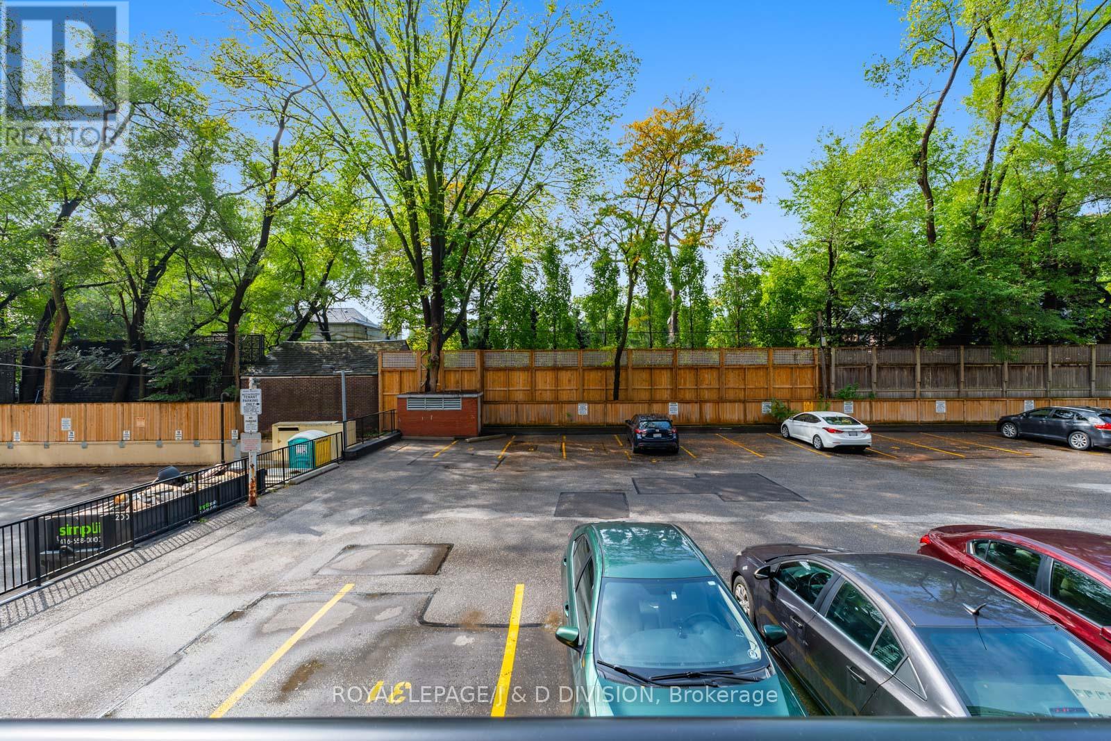 10 - 494 Avenue Road, Toronto, Ontario  M4V 2J5 - Photo 20 - C12431823
