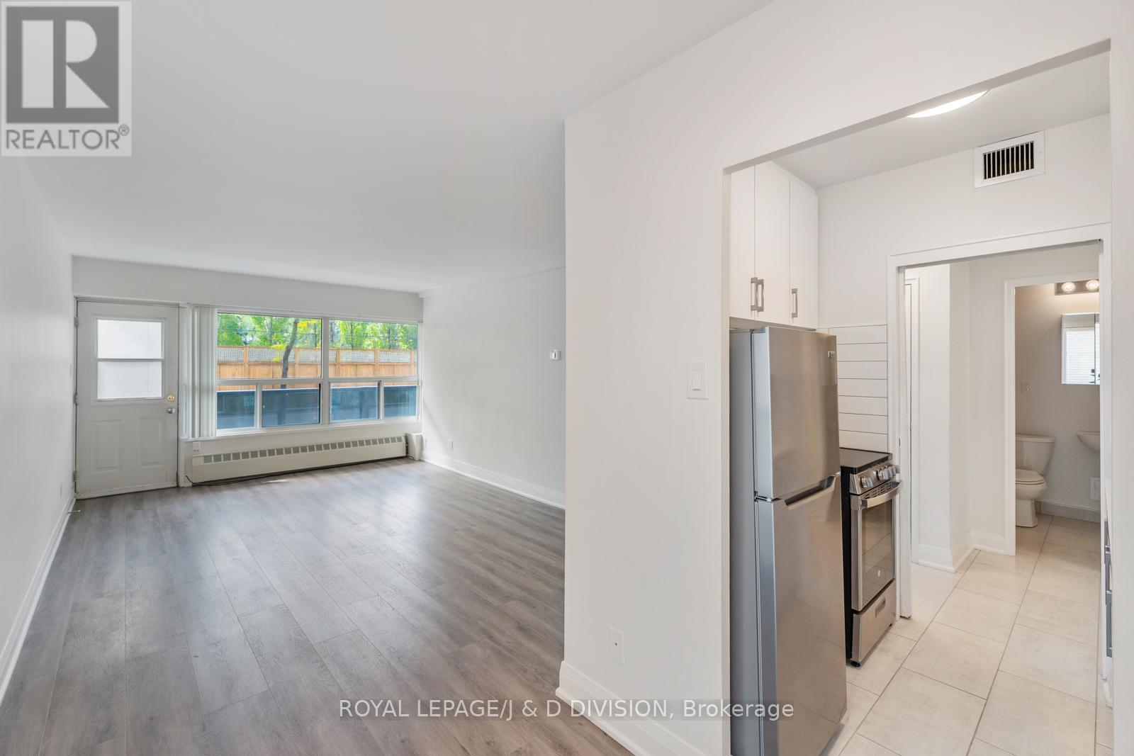 10 - 494 Avenue Road, Toronto, Ontario  M4V 2J5 - Photo 9 - C12431823