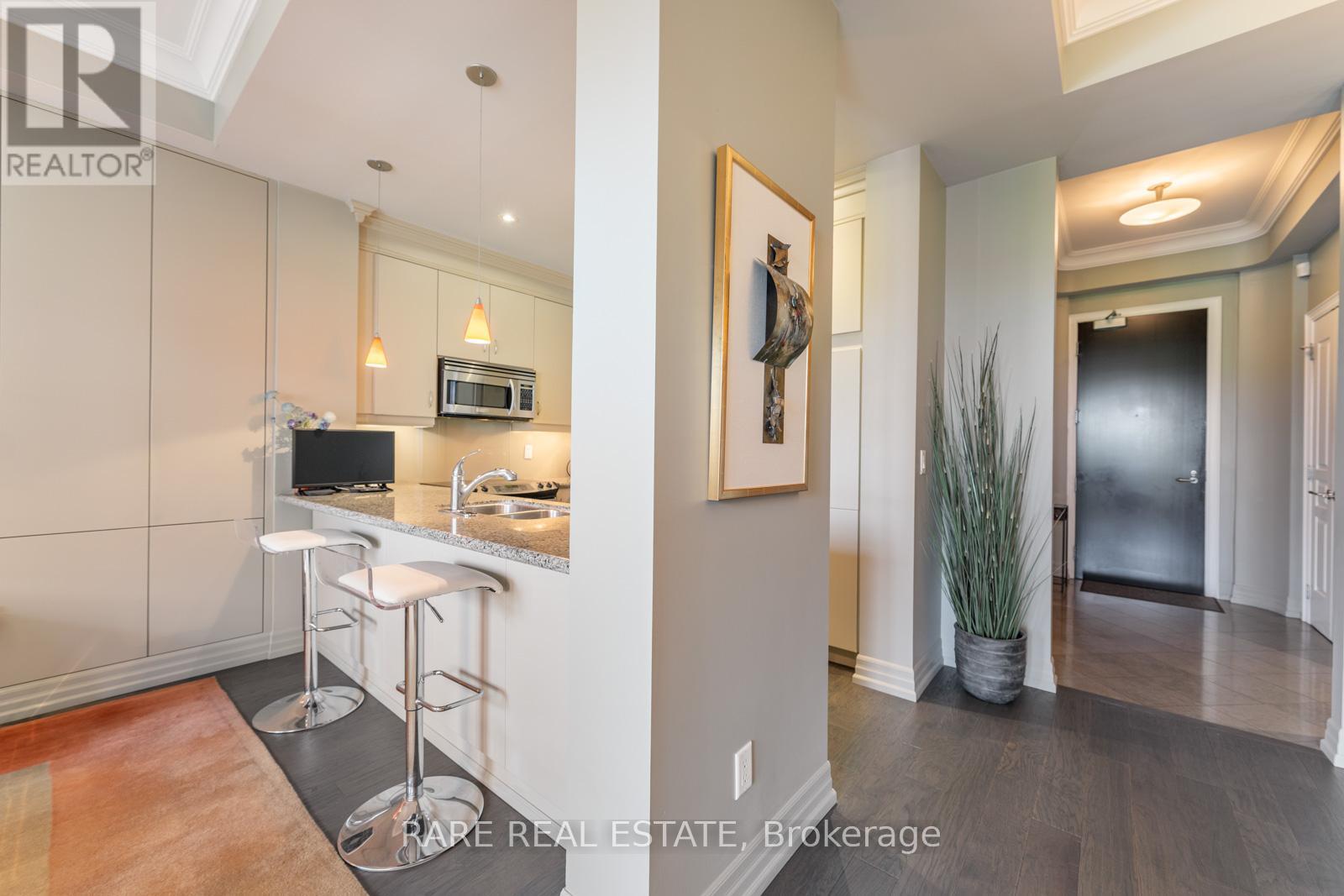611 - 20 Burkebrook Place, Toronto, Ontario  M4G 0A1 - Photo 10 - C12431826