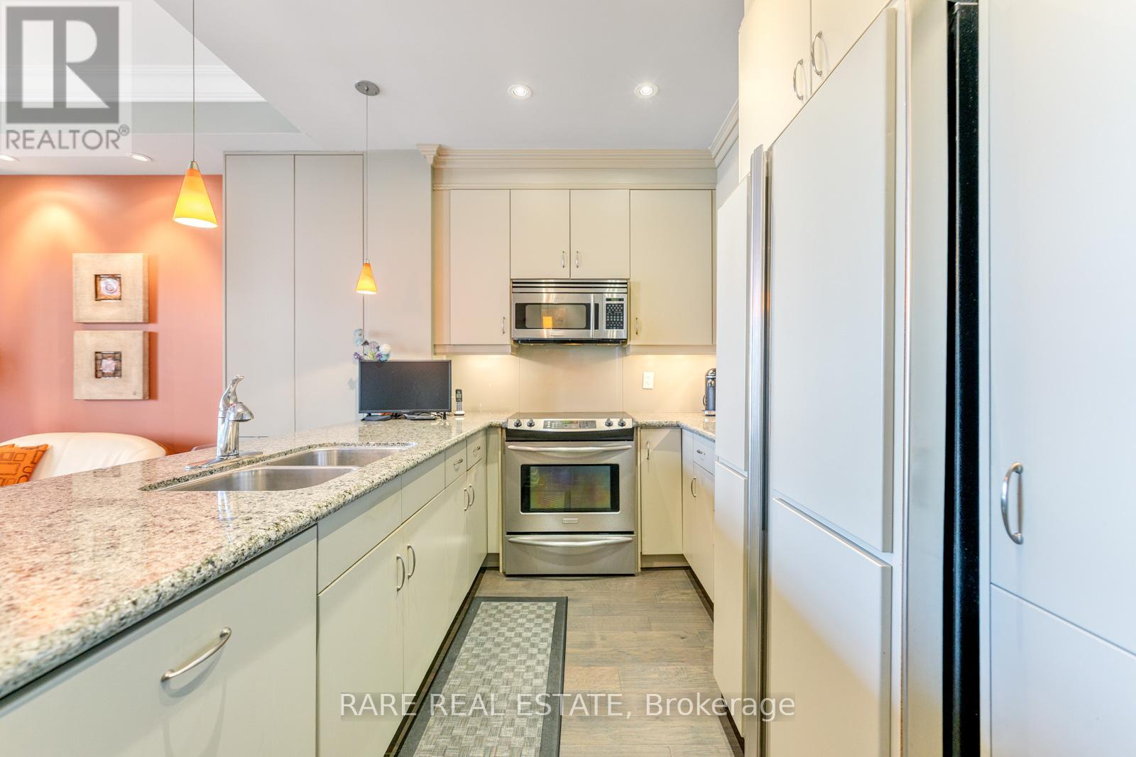 611 - 20 Burkebrook Place, Toronto, Ontario  M4G 0A1 - Photo 11 - C12431826