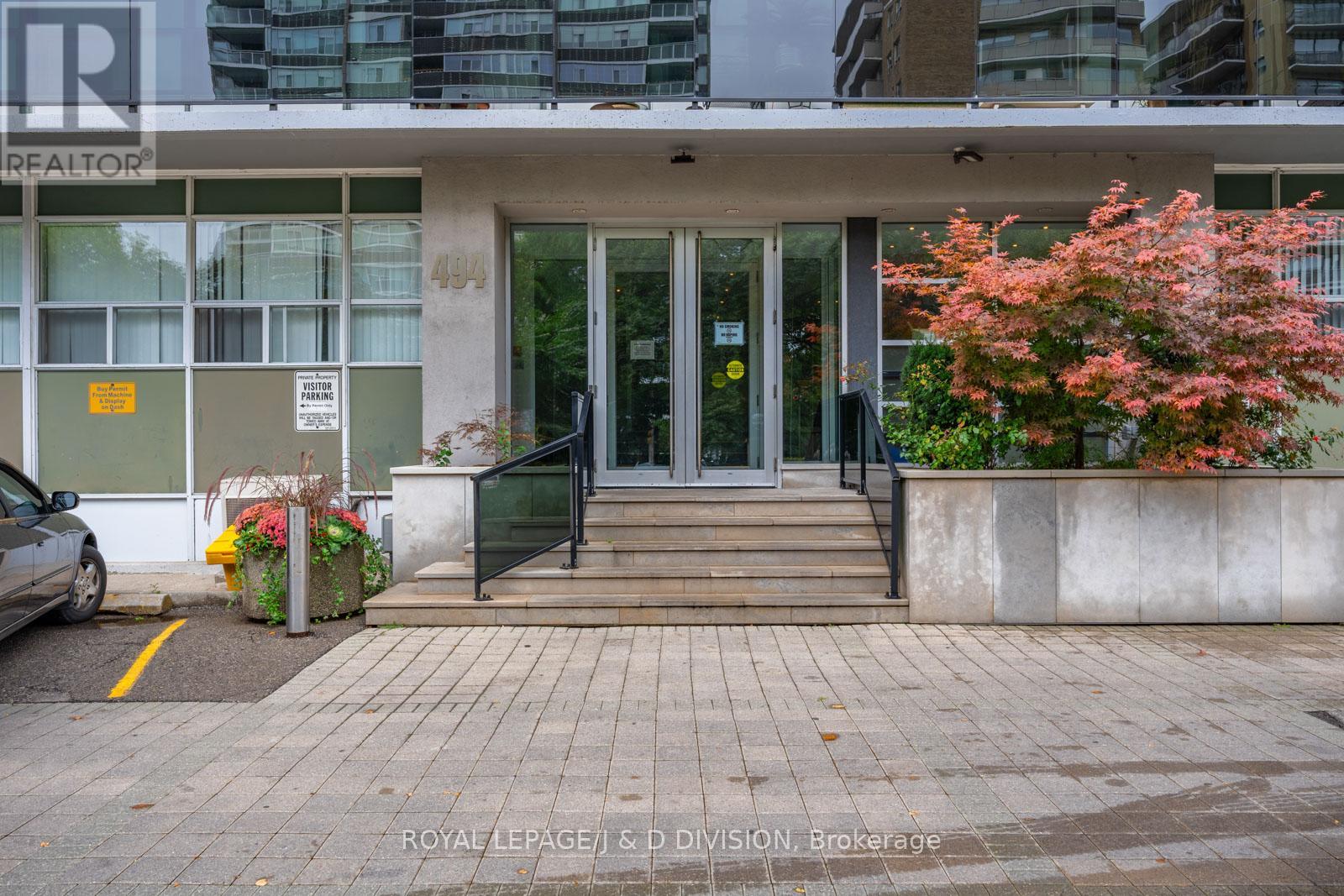 26 - 494 Avenue Road, Toronto, Ontario  M4V 2J5 - Photo 2 - C12431844