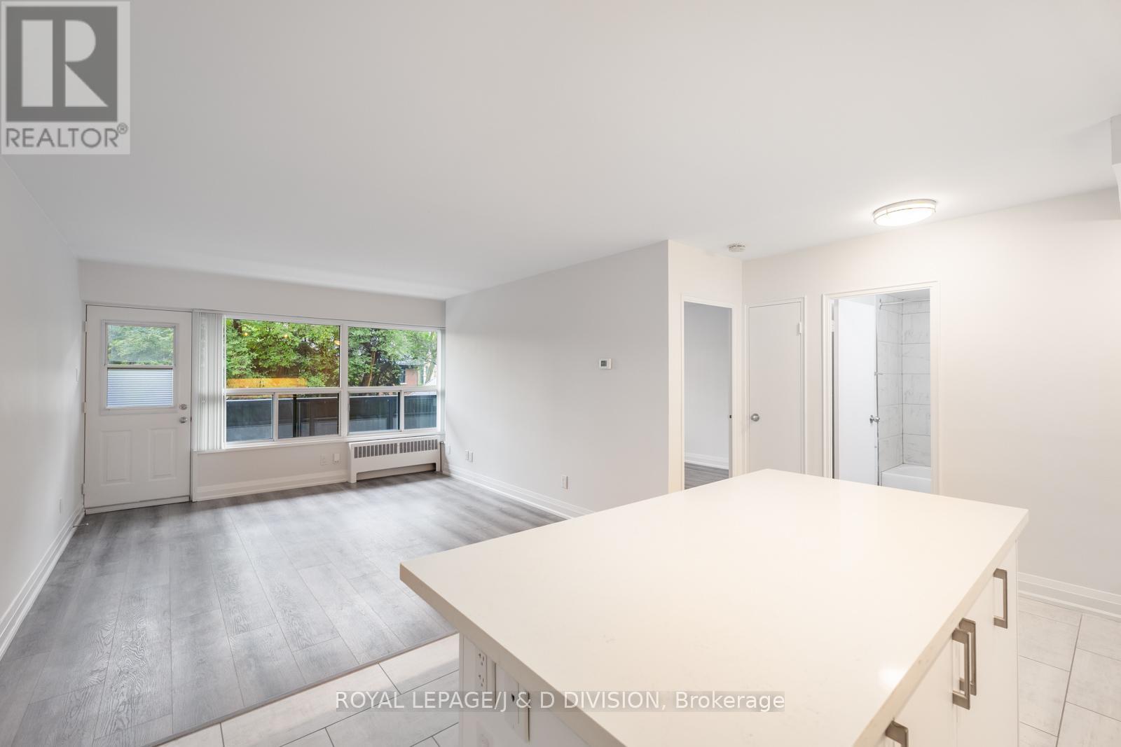 26 - 494 Avenue Road, Toronto, Ontario  M4V 2J5 - Photo 9 - C12431844