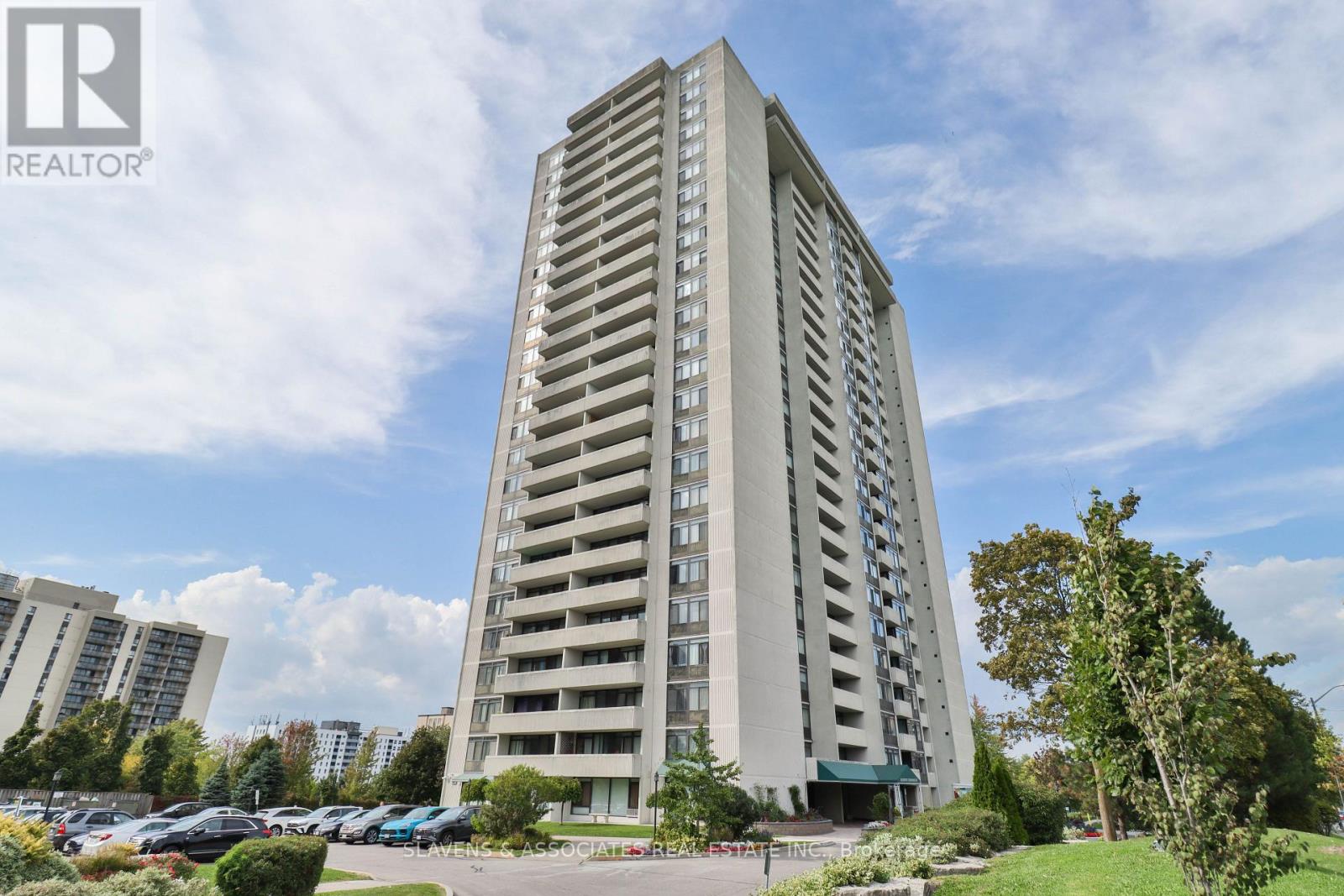 403 - 3300 DON MILLS ROAD, Toronto, Ontario