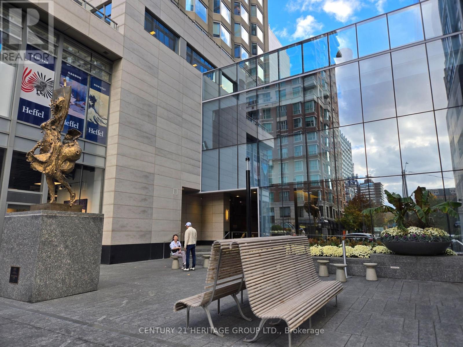 412 - 188 Cumberland Street, Toronto, Ontario  M5R 0B6 - Photo 25 - C12431879