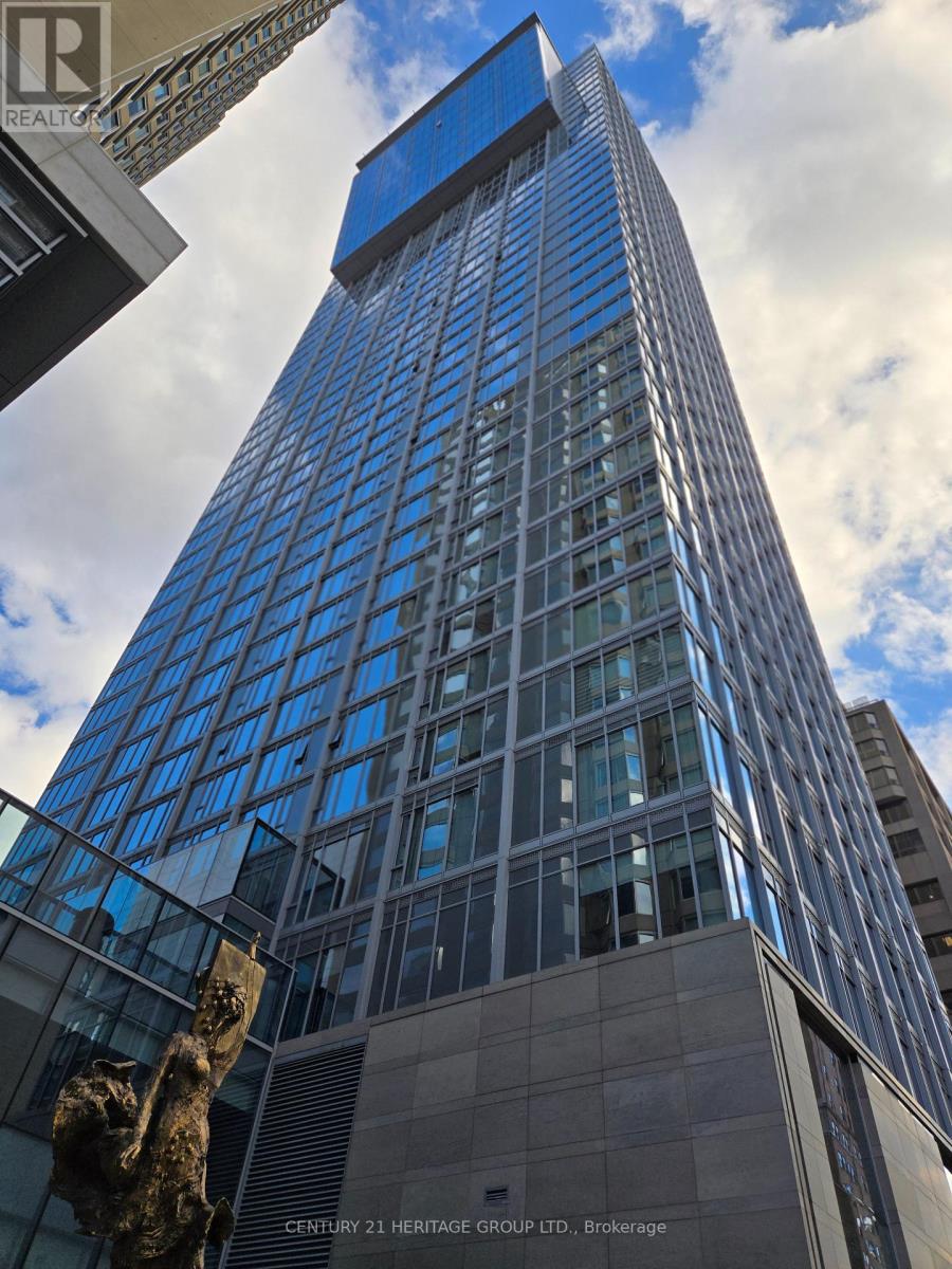 412 - 188 Cumberland Street, Toronto, Ontario  M5R 0B6 - Photo 3 - C12431879