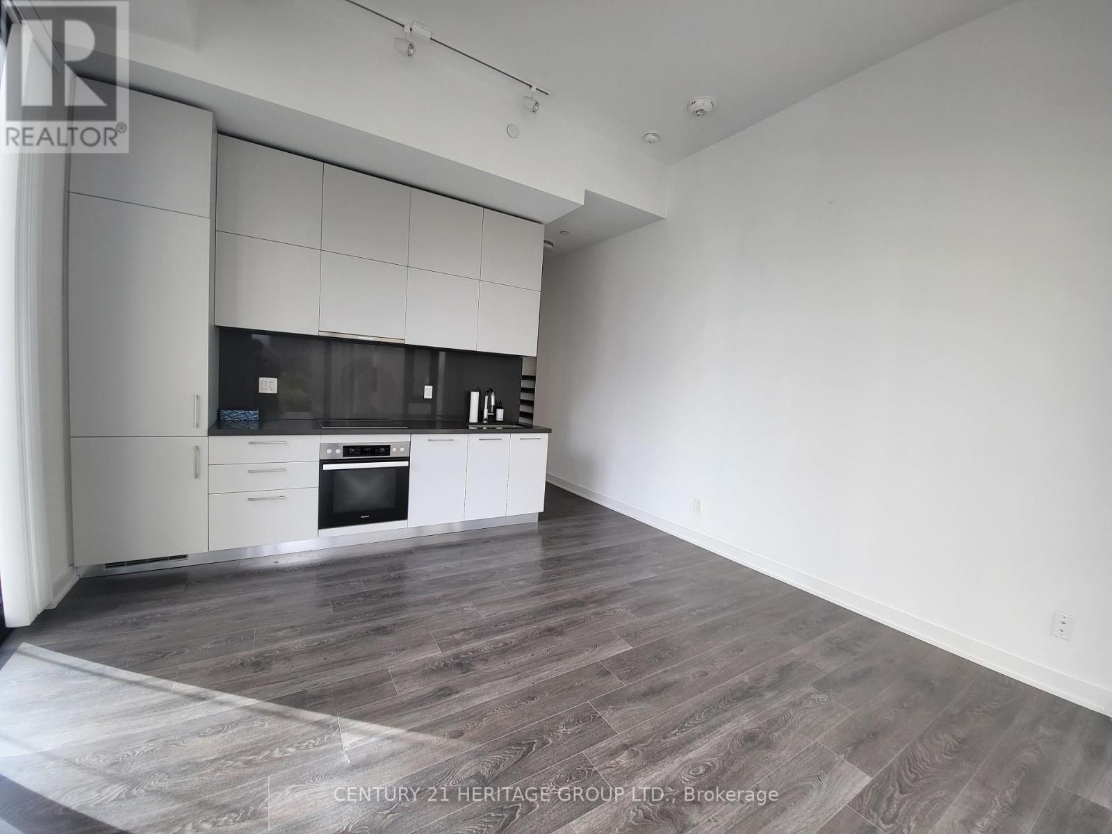 412 - 188 Cumberland Street, Toronto, Ontario  M5R 0B6 - Photo 4 - C12431879