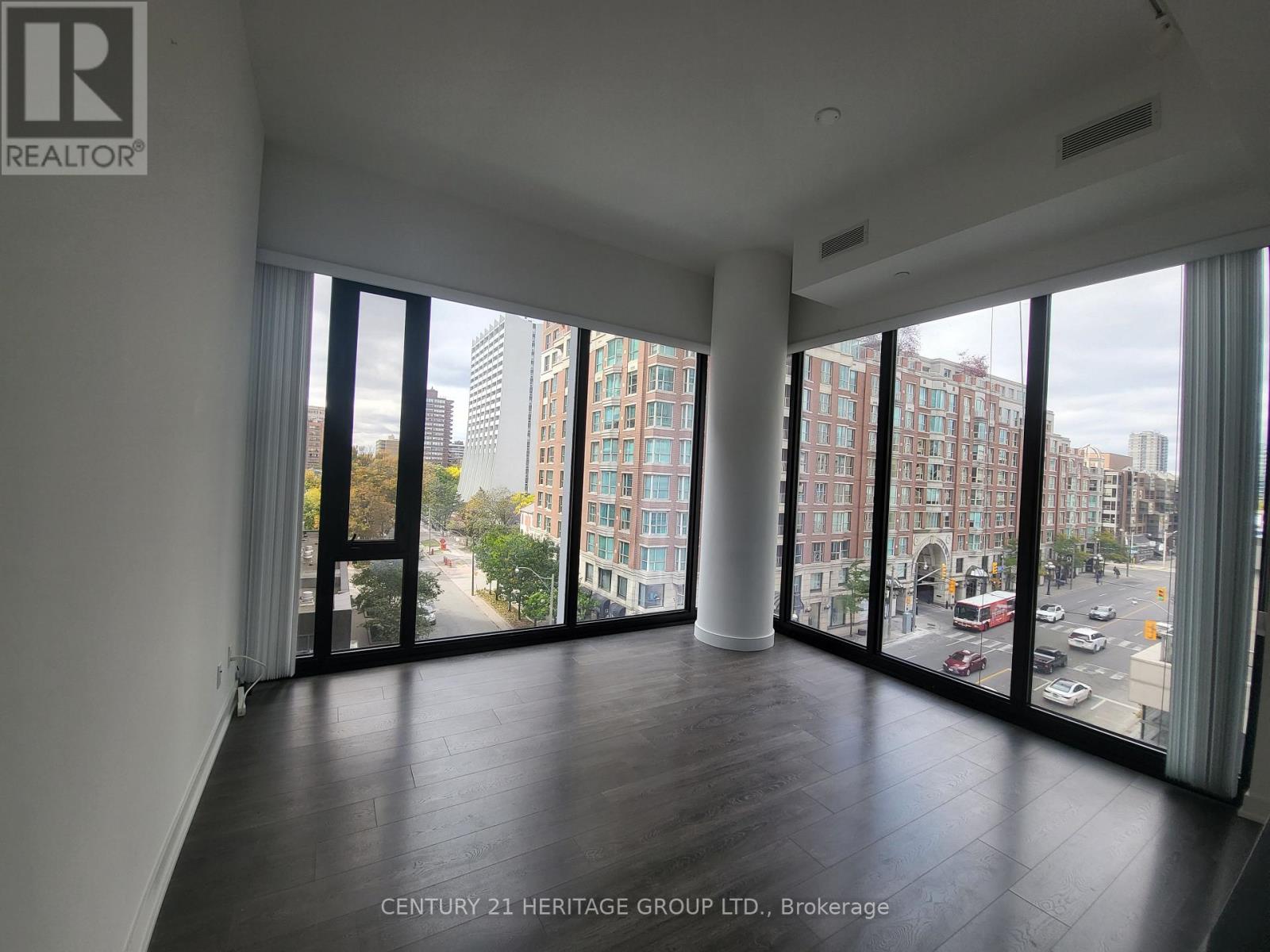 412 - 188 Cumberland Street, Toronto, Ontario  M5R 0B6 - Photo 8 - C12431879