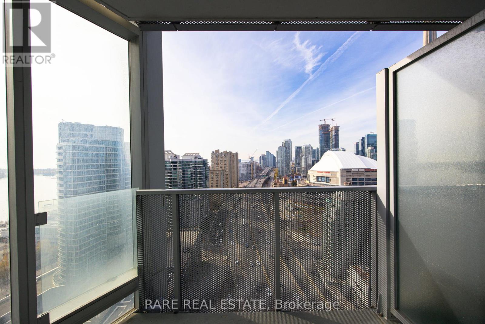 2510 - 10 York Street, Toronto, Ontario  M5J 0E1 - Photo 19 - C12431885