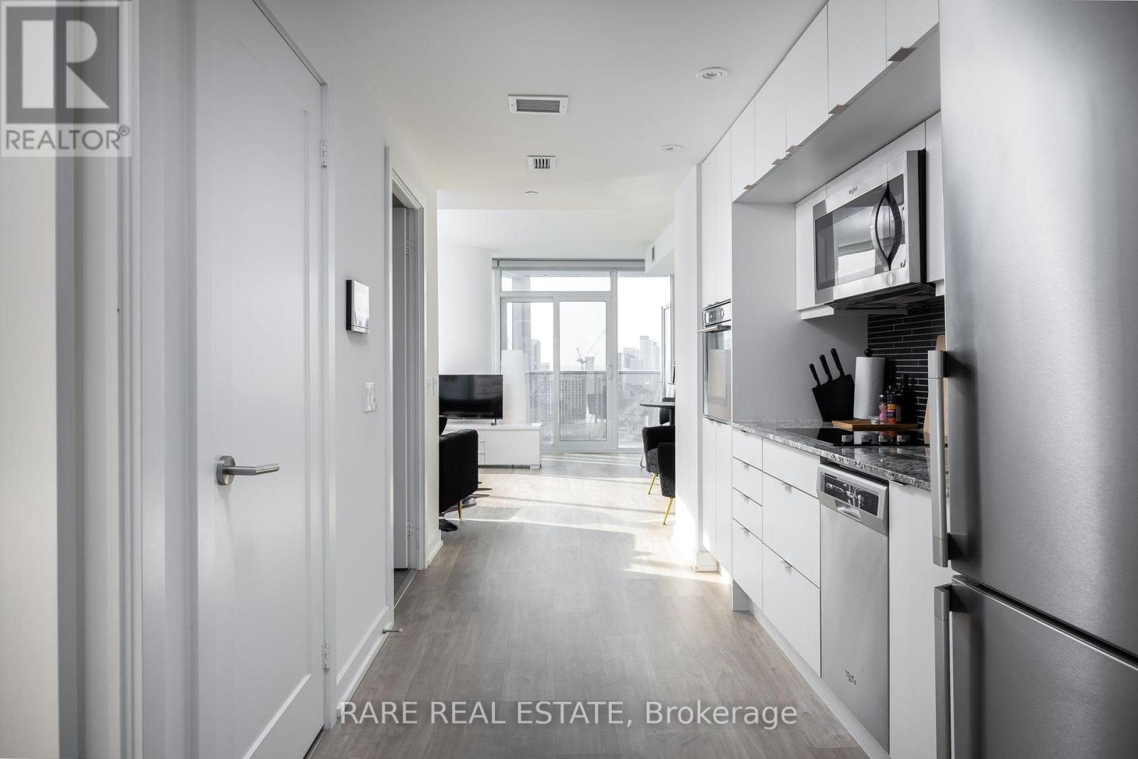 2510 - 10 York Street, Toronto, Ontario  M5J 0E1 - Photo 3 - C12431885