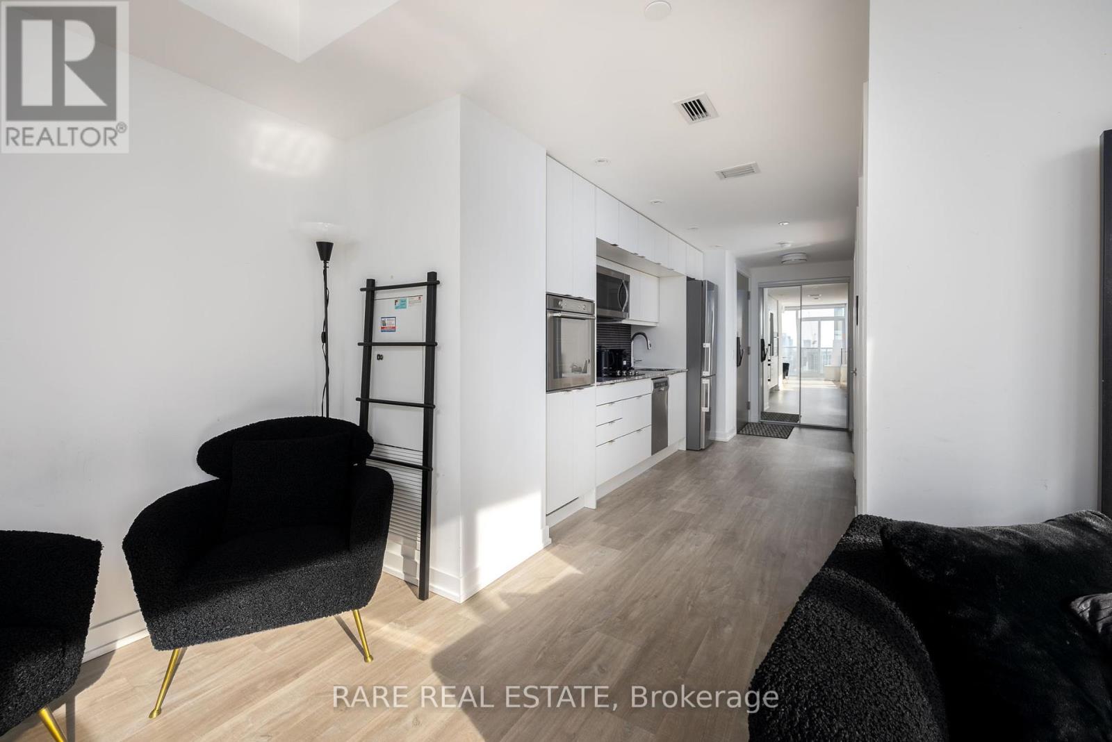 2510 - 10 York Street, Toronto, Ontario  M5J 0E1 - Photo 6 - C12431885