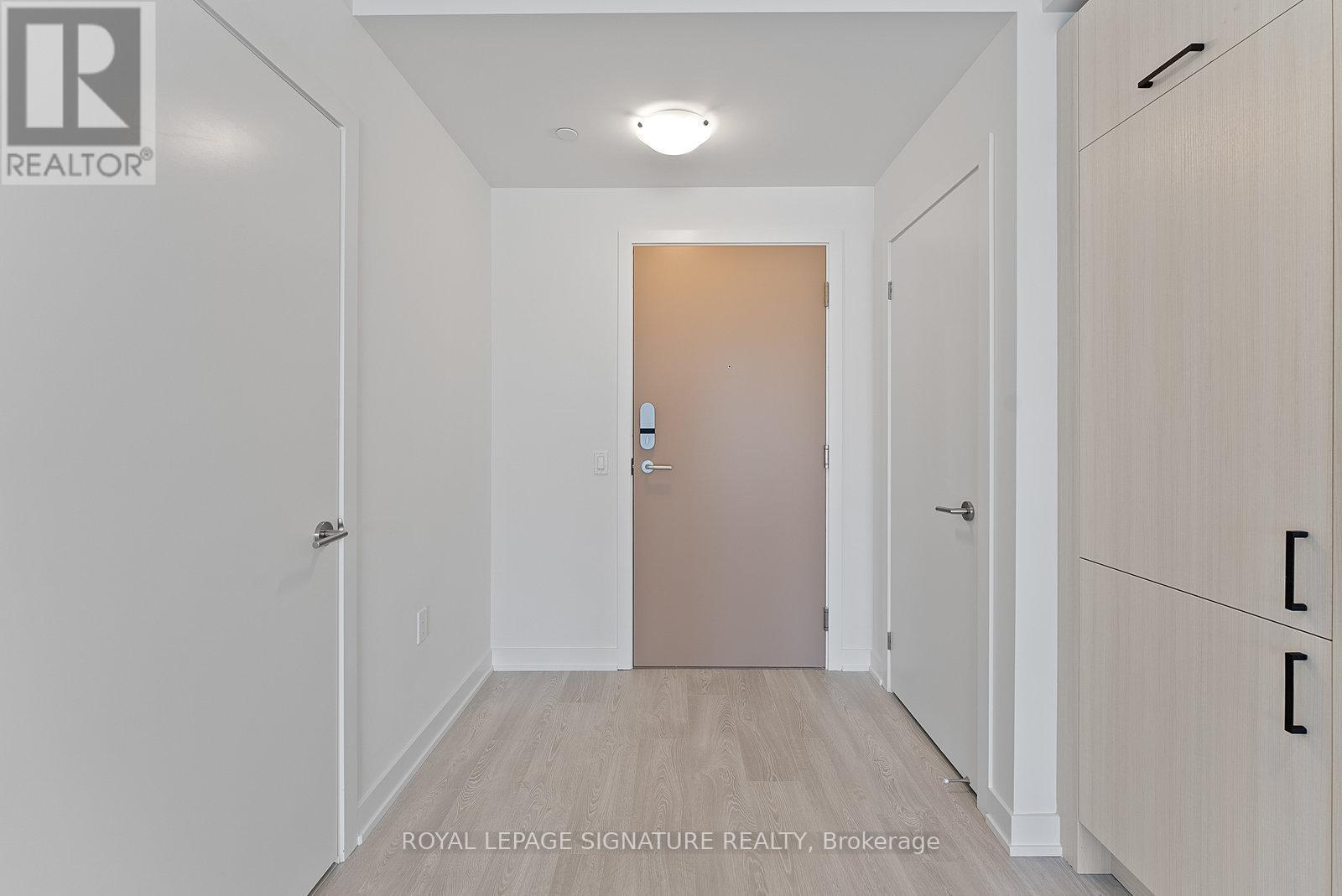 321 - 1 Kyle Lowry Road, Toronto, Ontario  M3C 0S6 - Photo 4 - C12431904