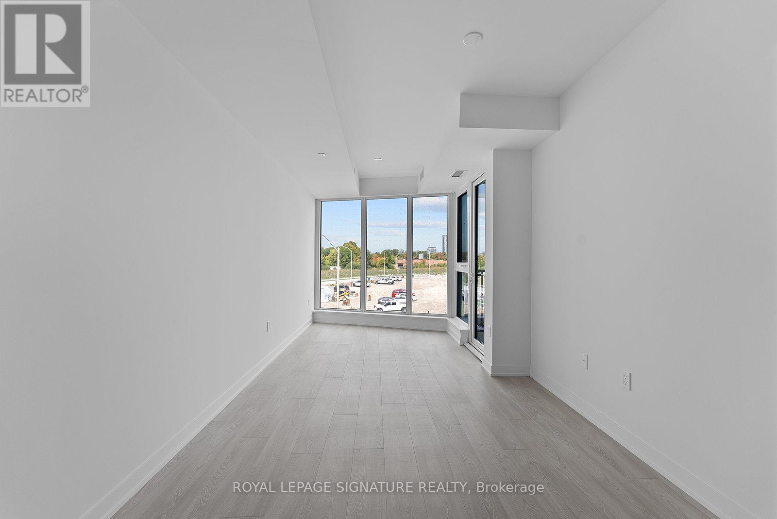 321 - 1 Kyle Lowry Road, Toronto, Ontario  M3C 0S6 - Photo 9 - C12431904