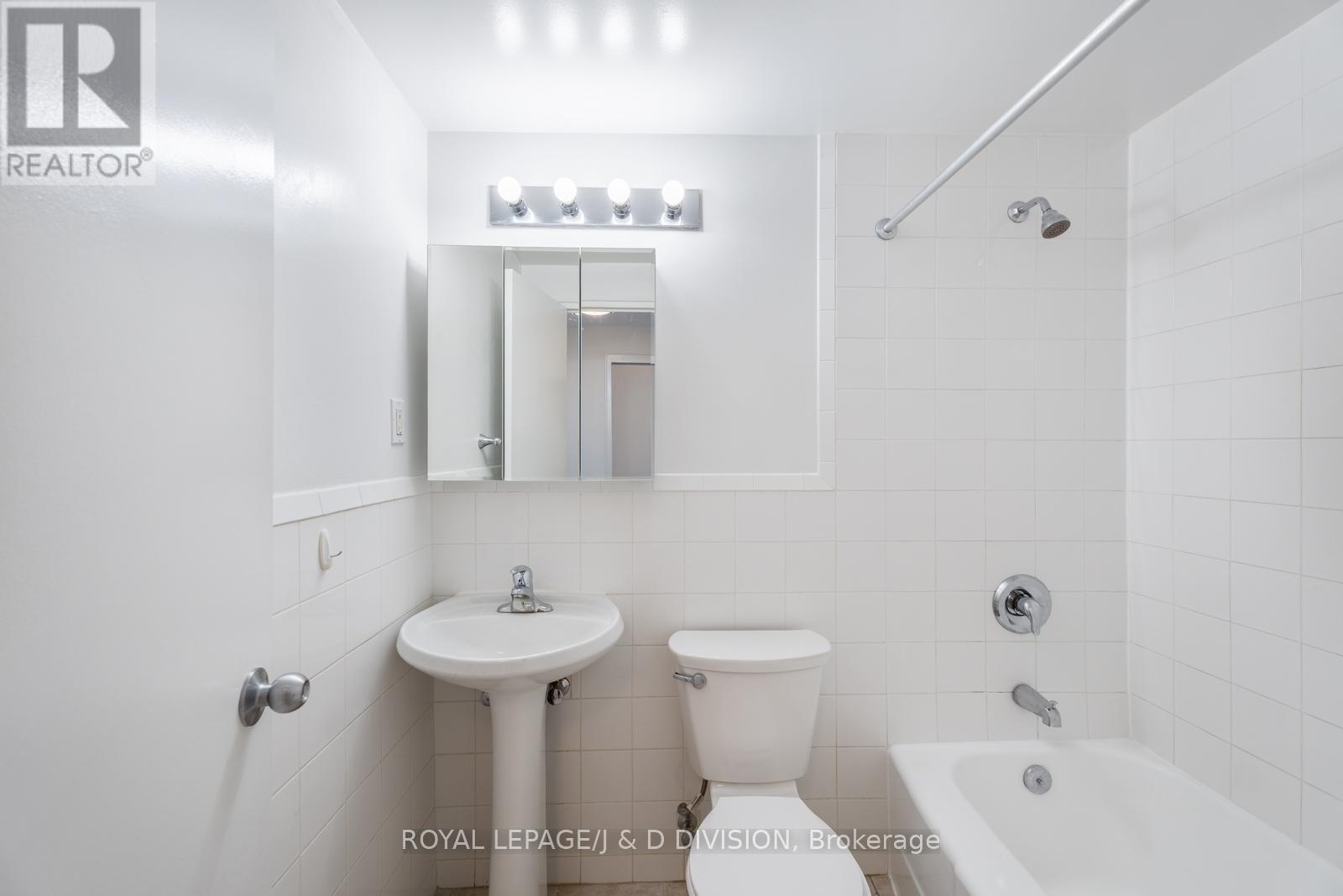 125 - 494 Avenue Road, Toronto, Ontario  M4V 2J5 - Photo 15 - C12431915