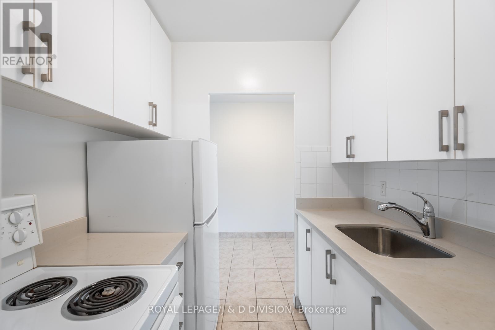 125 - 494 Avenue Road, Toronto, Ontario  M4V 2J5 - Photo 6 - C12431915