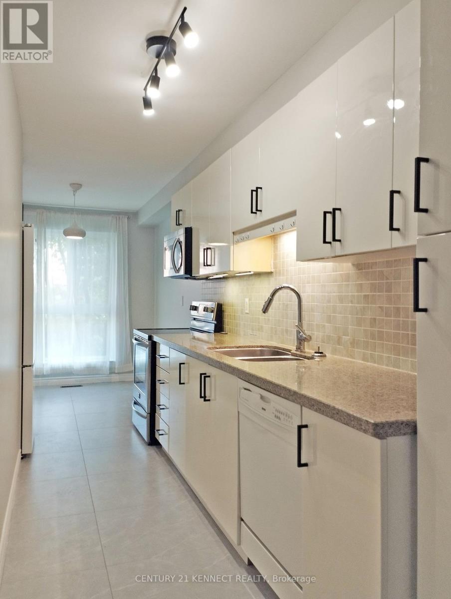 20 Scenic Mill Way, Toronto, Ontario  M2L 1S3 - Photo 5 - C12431925