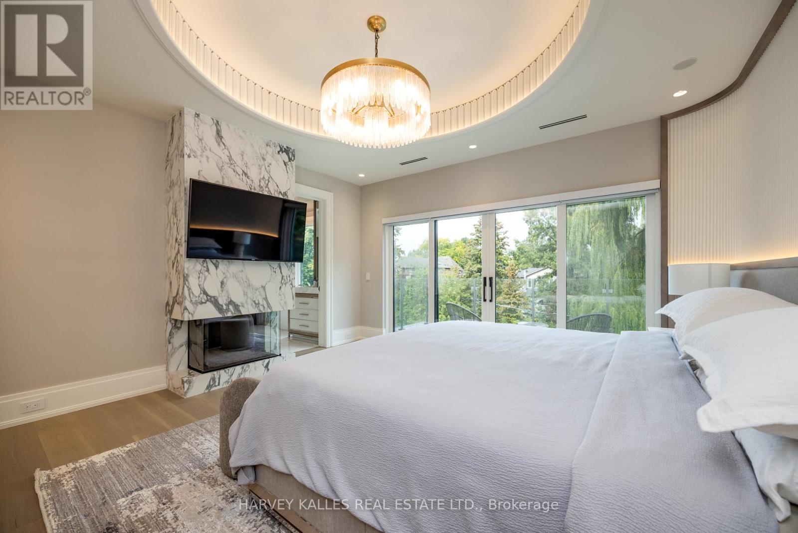 508 St Germain Avenue, Toronto, Ontario  M5M 1X2 - Photo 28 - C12431951