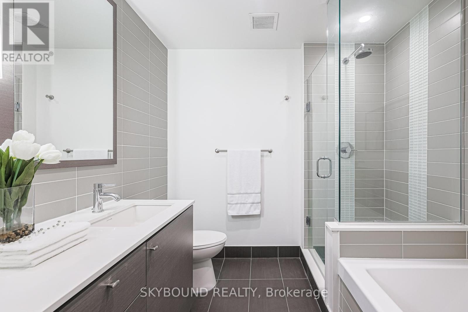 323 - 55 Front Street E, Toronto, Ontario  M5E 0A7 - Photo 25 - C12431952