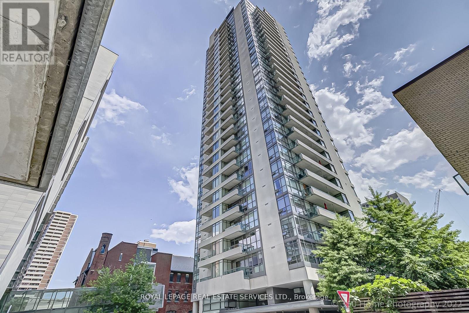 2806 - 281 Mutual Street, Toronto, Ontario  M4Y 3C4 - Photo 1 - C12431953