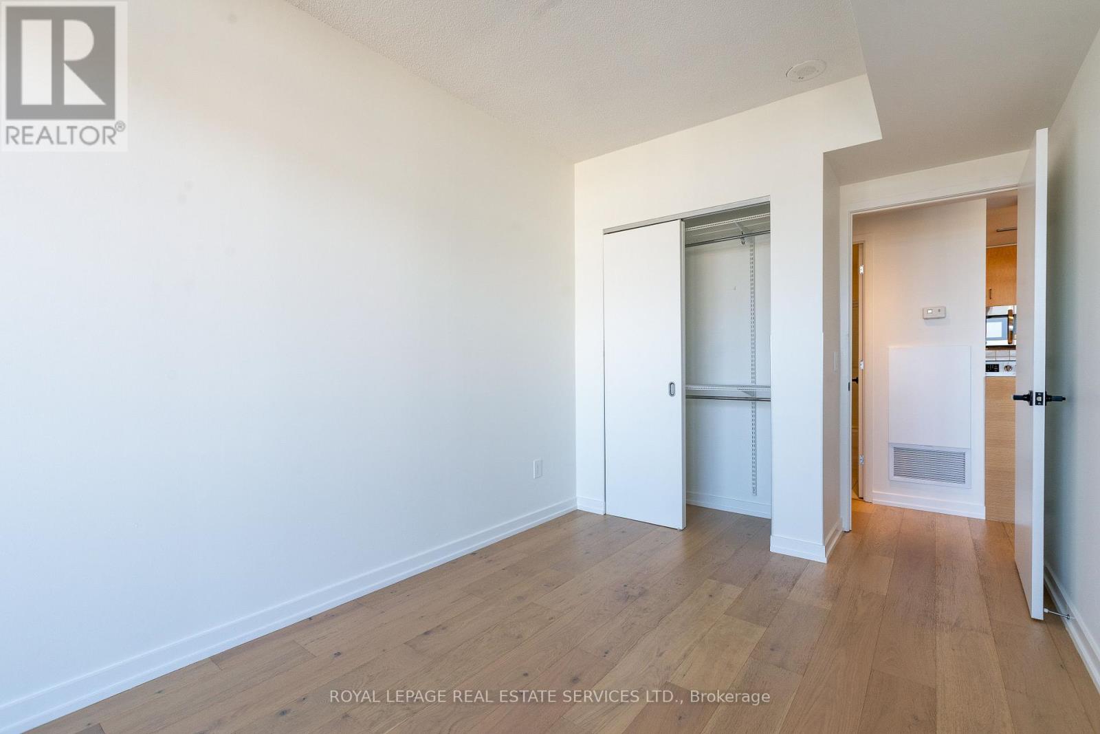 2806 - 281 Mutual Street, Toronto, Ontario  M4Y 3C4 - Photo 10 - C12431953